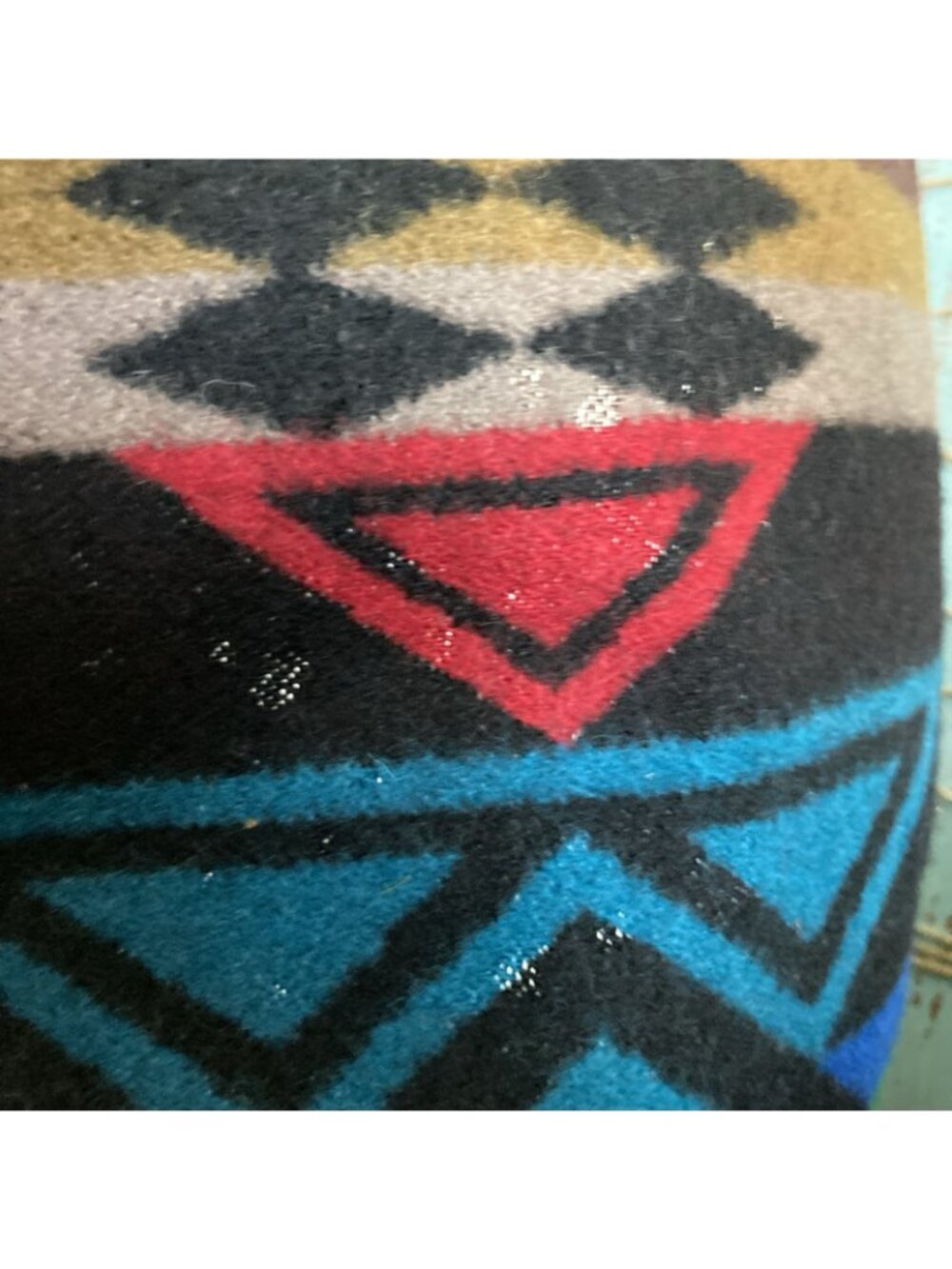 PENDLETON Aztec Print Wool Drawstring Duffle Slingpack - Picture 16 of 16